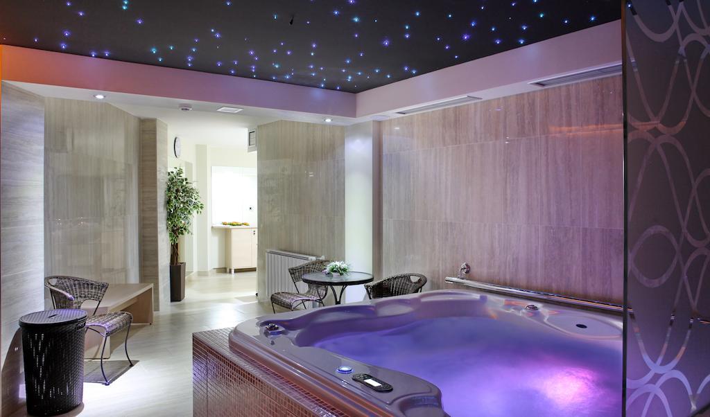 Garni Hotel Aveny Čačak المظهر الخارجي الصورة