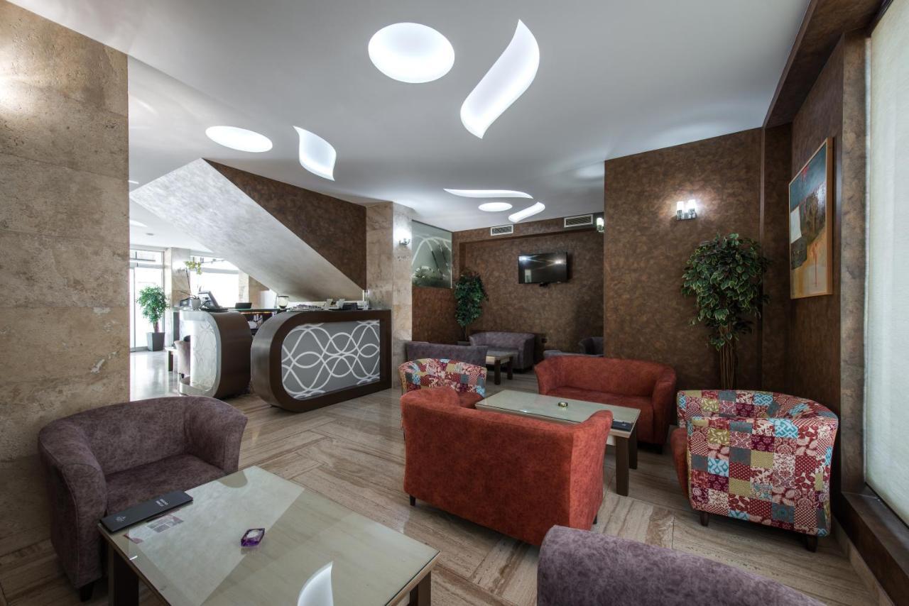 Garni Hotel Aveny Čačak المظهر الخارجي الصورة
